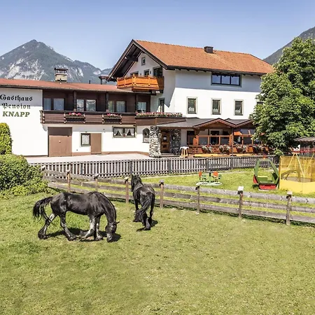 Apartment In In A Beautiful Setting Strass im Zillertal